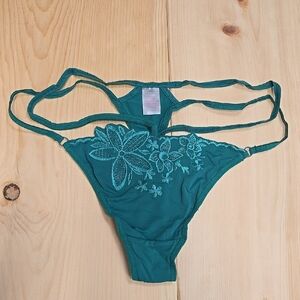 Knotty Size XL Green Floral Lace Panties